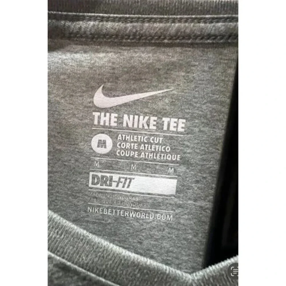 Nike Dri-FIT Gray Long Sleeve V-Neck Athletic Tee Women’s Size M